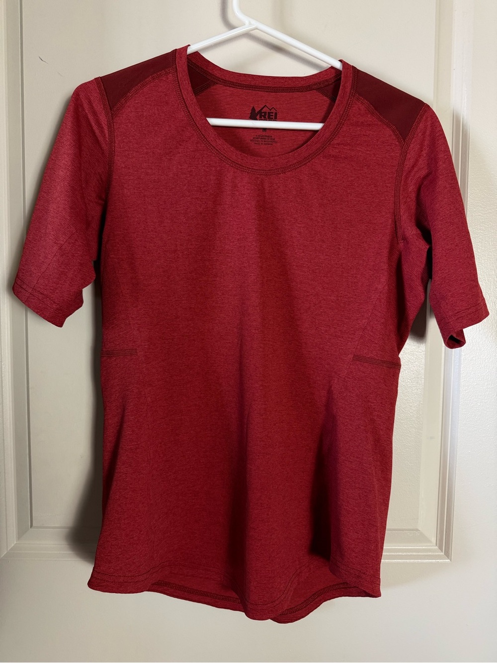 REI Brick Red Performance Crew Tee